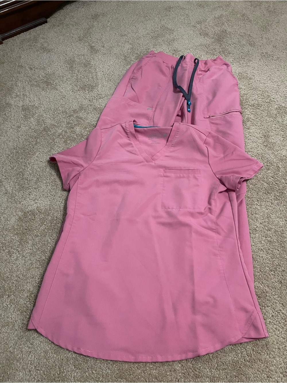 Fabletics Women's Pink V-Neck Scrub Top and Drawstring Pants